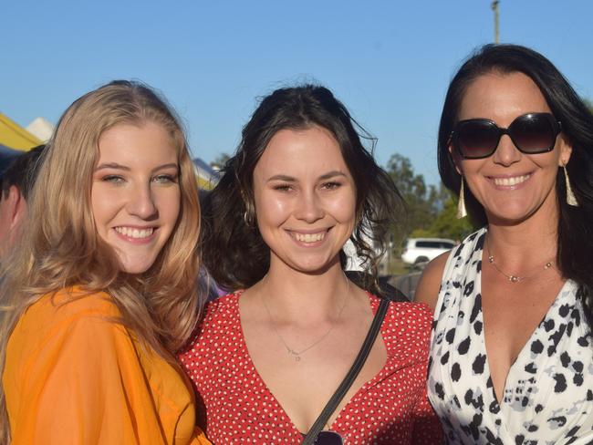 PHOTOS: 64+ happy faces from Winter Race Day in Gympie