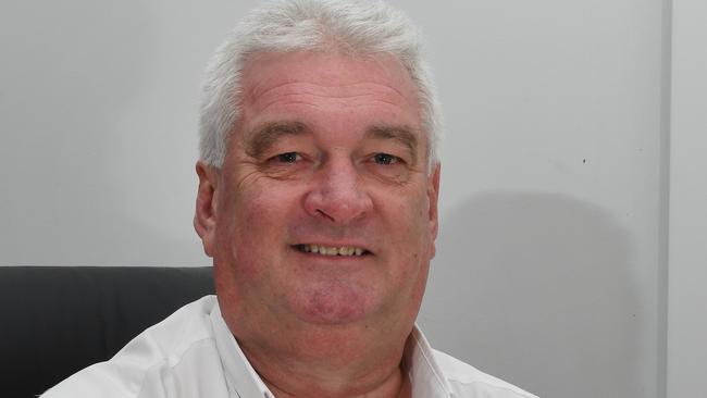 Wanderers Football Club identity and Top End businessman Steve Olsson has died.