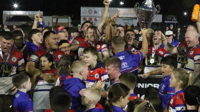 Party time: Emu Plains hoist the Don Feltis Cup with players and fans at Windsor Sporting Complex, Sunday, September 8, 2024. Picture Warren Gannon Photography