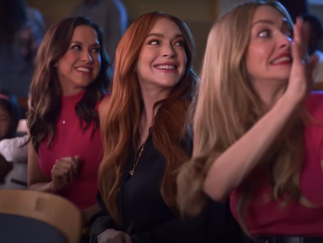 Mean Girls stars Lindsay Lohan, Lacey Chabert and Amanda Seyfried reunited for a reunion in a Walmart ad.