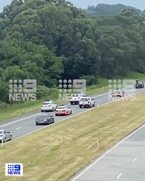 Crazy slow-mo chase: At least 10 cop cars follow car from Brisbane to NSW