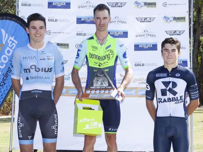 Joe Cooper (centre), Dylan Newbery (left) and Calan White (right) on the podium in the elite division of the 2018 Darren Smith Classic. Picture credit: Adam Weathered.