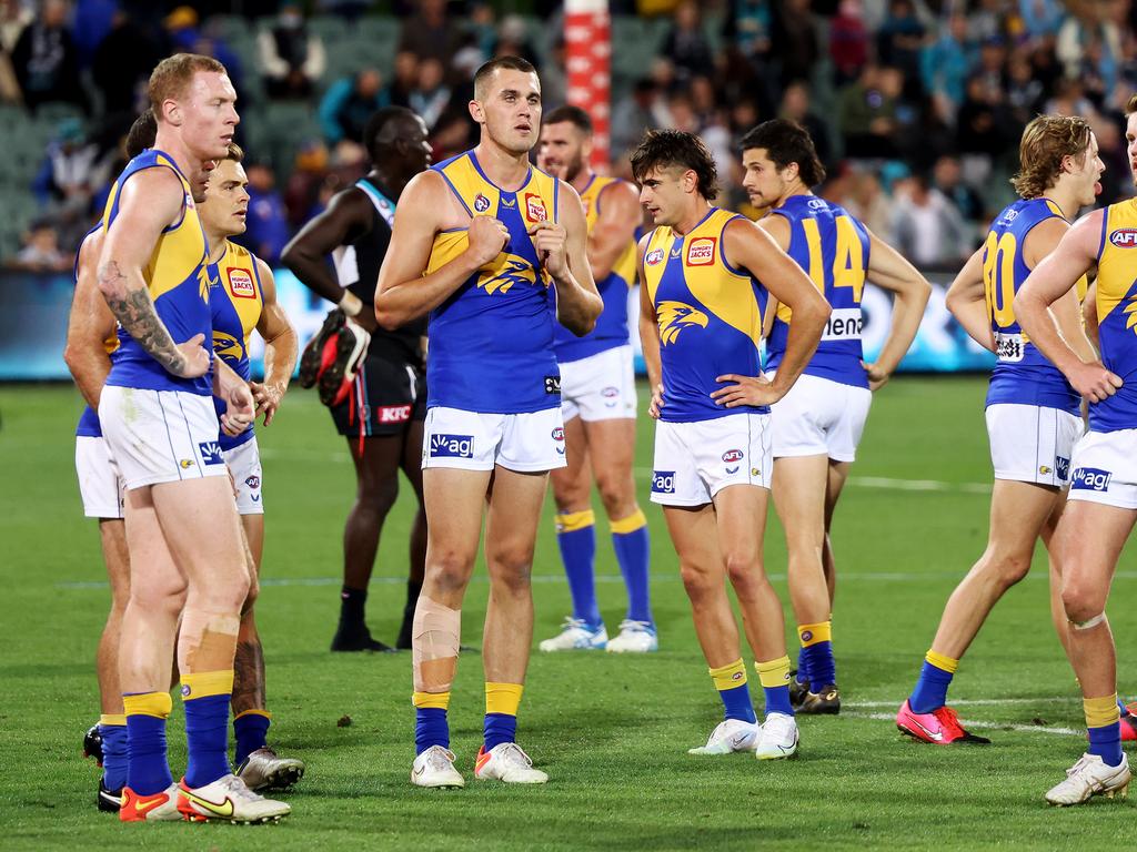 After a tough start to the season, the West Coast Eagles must focus on the positives and consider playing their youngsters. Picture: James Elsby/AFL Photos via Getty Images