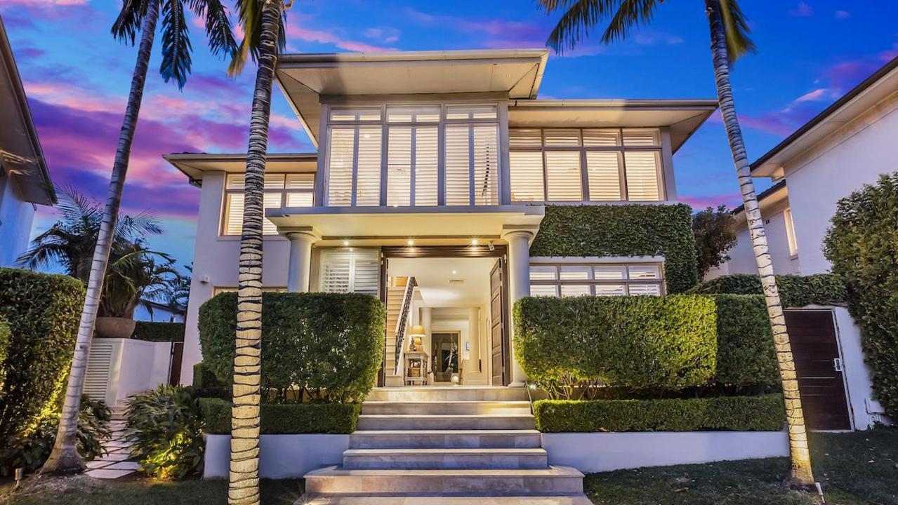 6 Bellah Gardens, Vaucluse sold for $8m.