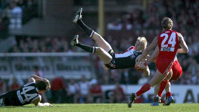 The aftermath of Nick Riewoldt’s stunning mark against Sydney.