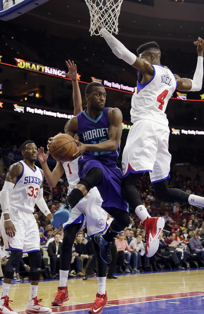 Kemba Walker toys with the 76ers defence.