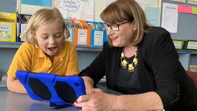 Lalor federal Labor MP Joanne Ryan recently visited Mossfiel Primary to pledge an iPad cash splash.