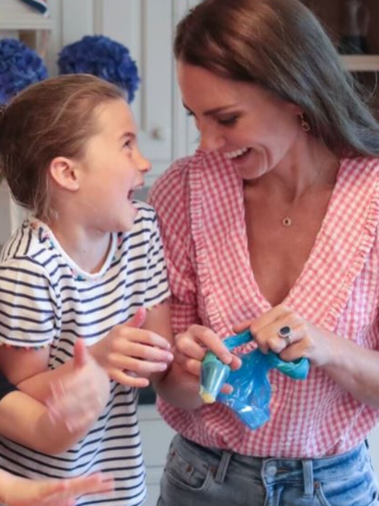 Adorable new pictures of the royal family making Jubilee celebration cupcakes.