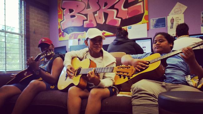 Afternoon jam session with Tyrese Faapoi, Paula Baeavisi and George Faapoi at Belmore Youth Drop In centre. Photo: Danielle Buckley