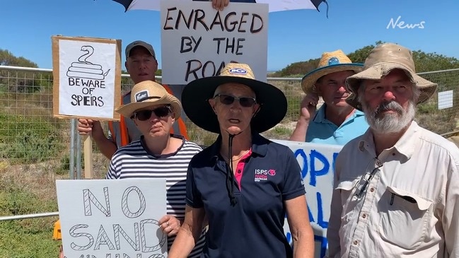 Semaphore sand carting protest