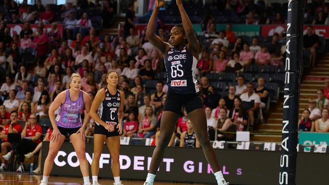 Grace Nweke of the Swifts competes for the ball during the 2025 Suncorp Team Girls Cup match between the Melbourne Mavericks and the NSW Swifts. Photo: Getty Images