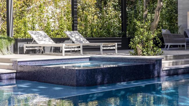 The result is a sleek and luxurious outdoor space. Source: Supplied