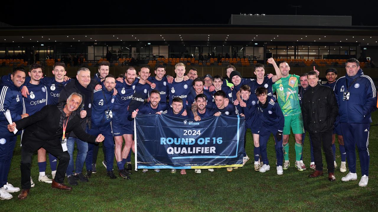 Oakleigh Cannons celebrates its progression to the Australia Cup Round of 16. Picture: Daniel Pockett