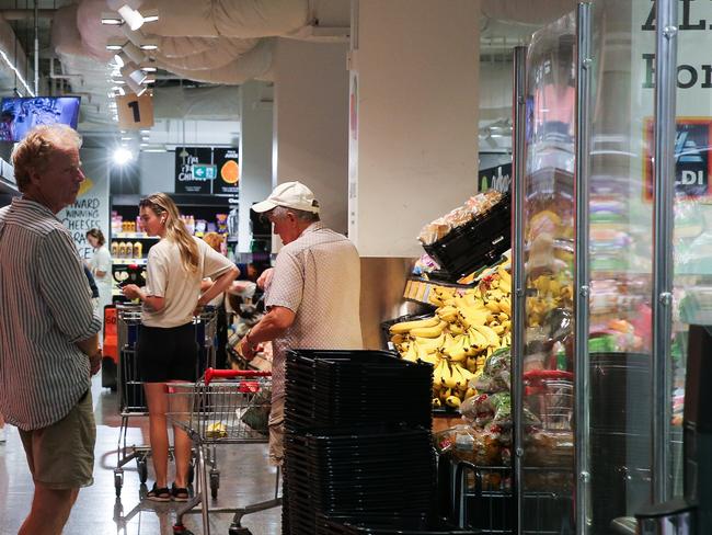 SYDNEY, AUSTRALIA - Newswire Photos JANUARY 17, 2022: A view of a produce section at Aldi in Sydney as the cost of living continues to rise making it tough on families and the general public. Picture: NCA NewsWire