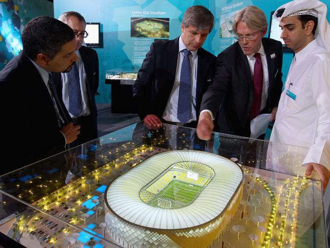 DOHA, QATAR - SEPTEMBER 16:  Chief FIFA inspector Harold Mayne-Nicholls is shown a design for one of the proposed World Cup stadiums by Technical Director Jasir Al-Jamal at the Aspire sports complex on September 16, 2010 in Doha, Qatar.  (Photo by Clive Rose/Getty Images for Qatar 2022)