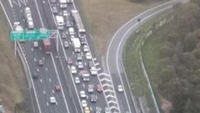 Brisbane Roads: Traffic Backed Up 18km On Gateway After Crash 