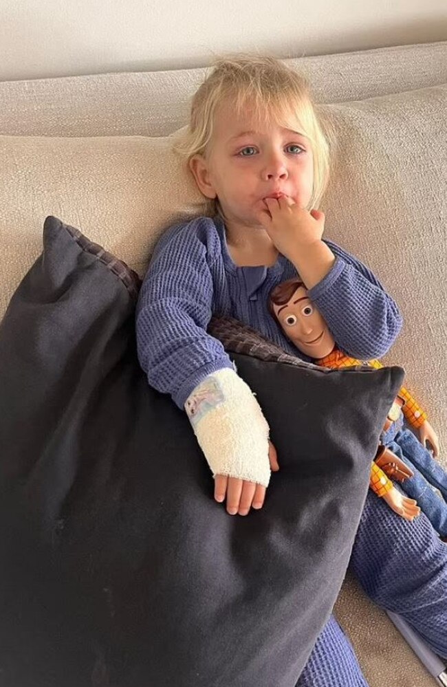 Elle pictured with a bandage wrapped around her wrist. Picture: Instagram