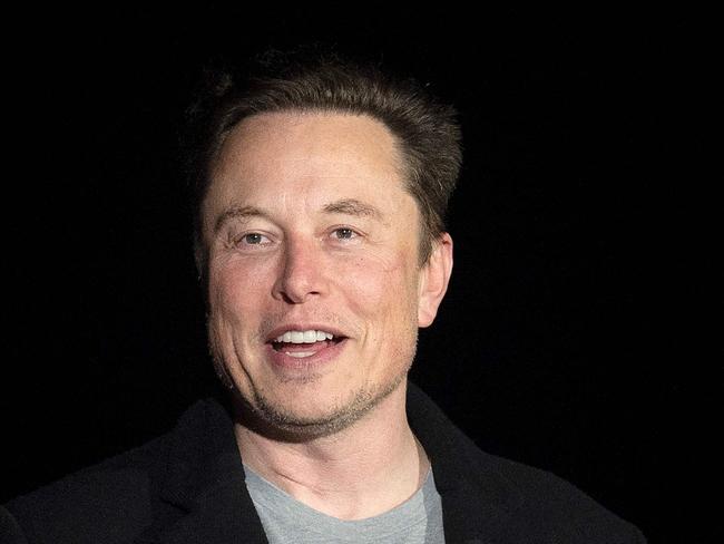 Elon Musk loses it over farting noise