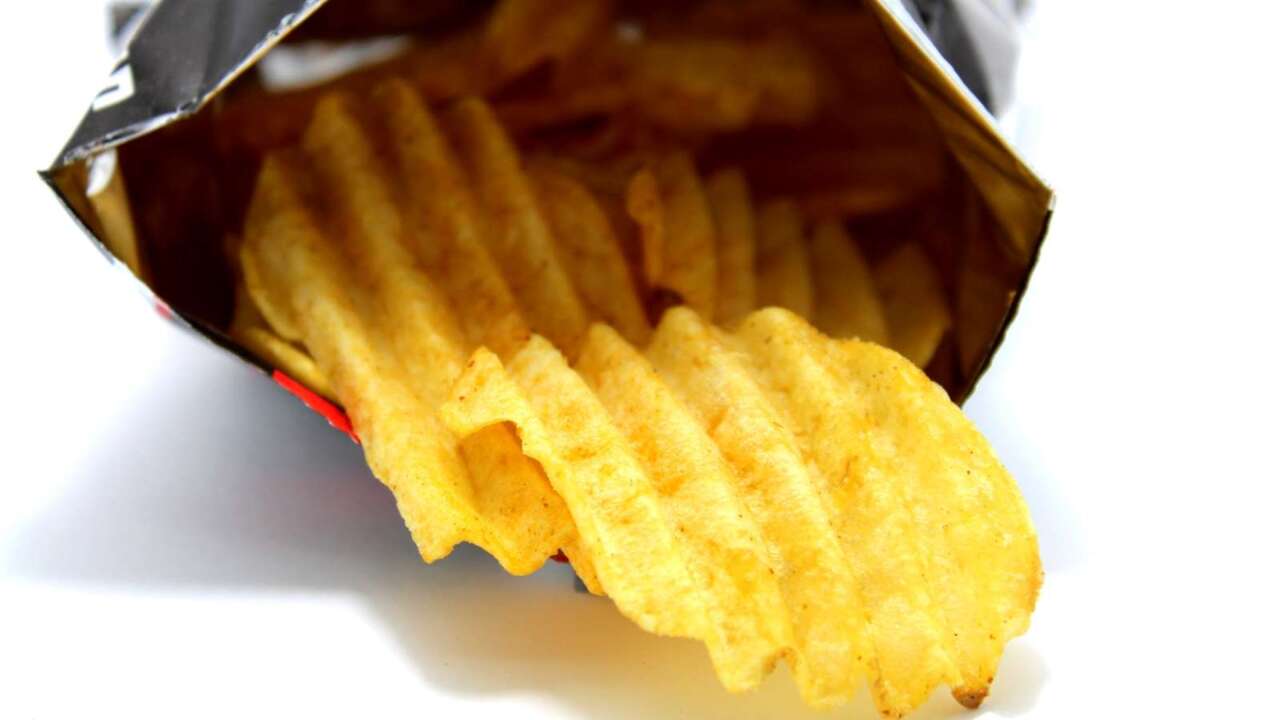 Call to ban junk food advertisements in NSW