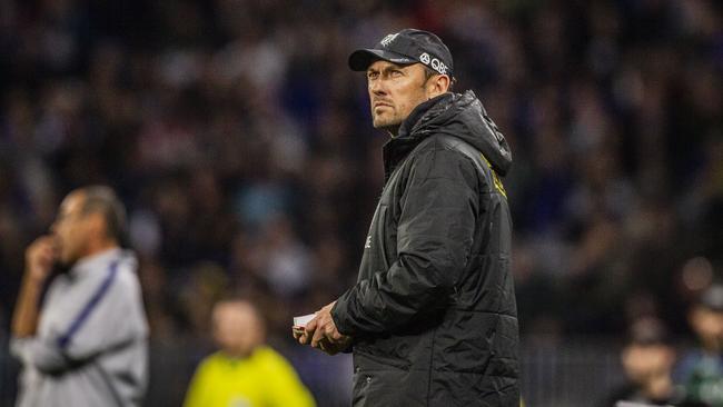 Perth Glory coach Tony Popovic: ‘We want the people to expect the club to be among the top four but there is no time limit on success.’ Picture: AAP