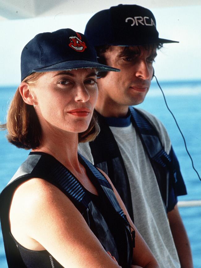 Actors Kerry Armstrong &amp; Alex Pinder in Ocean Girl. 29 September 1994.