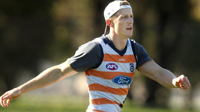 Scott Selwood trains with his teammates ahead of Friday night’s qualifying final. Picture: Alison Wynd