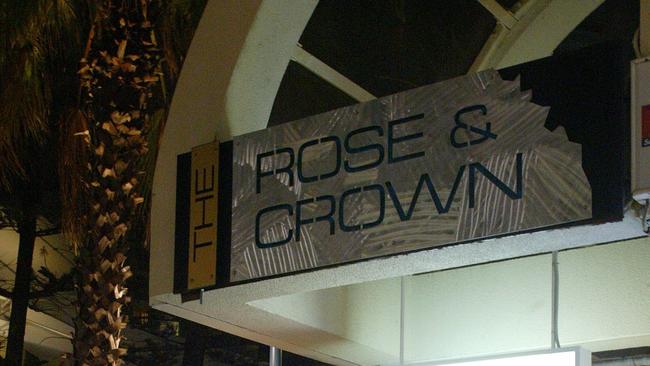 Nightclub signs in Surfers Paradise. Rose & Crown.