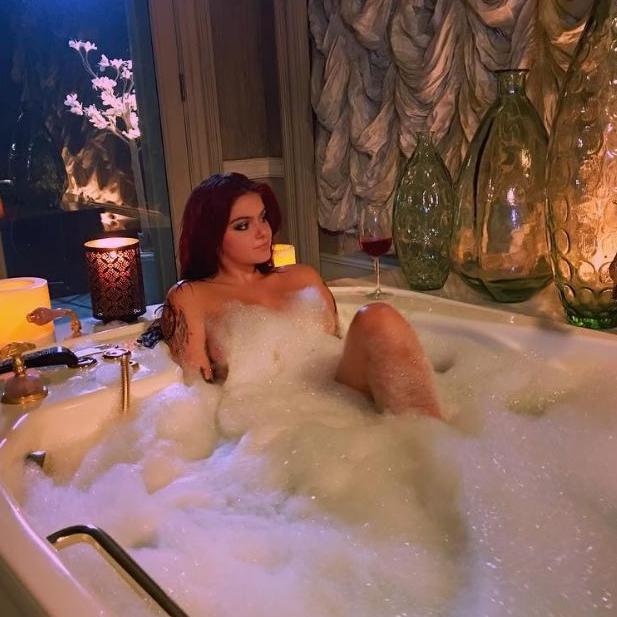 Ariel Winter transforms into a wild teen as new, racy photos emerge on her Instagram account.