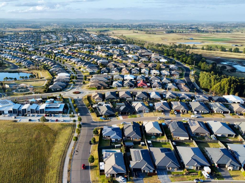 The existing community and homes at Wallis Creek.