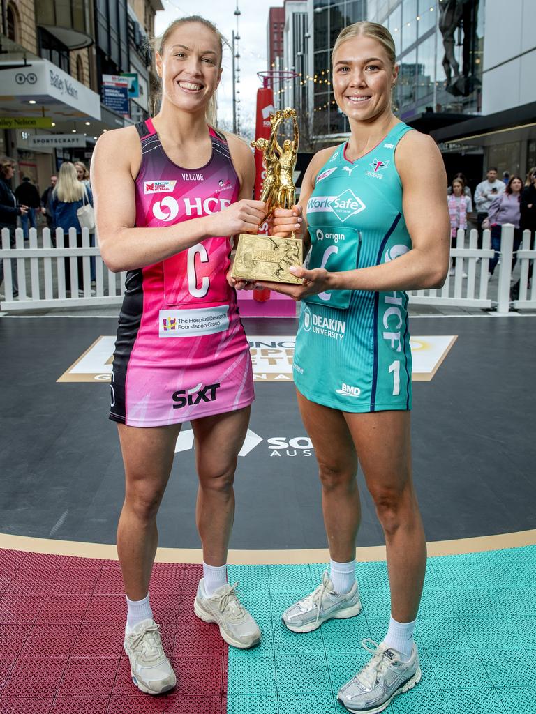 Adelaide Thunderbirds’ Hannah Petty (Asics) and Melbourne Vixens’ Kate Moloney (Nike) in the two most popular shoe brands in the competition. Picture: Getty Images