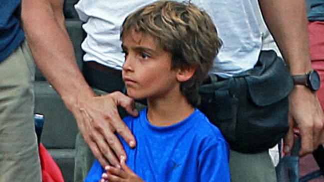 Again McConaughey’s son Levi can’t hide his disappointment about his dad’s attire.