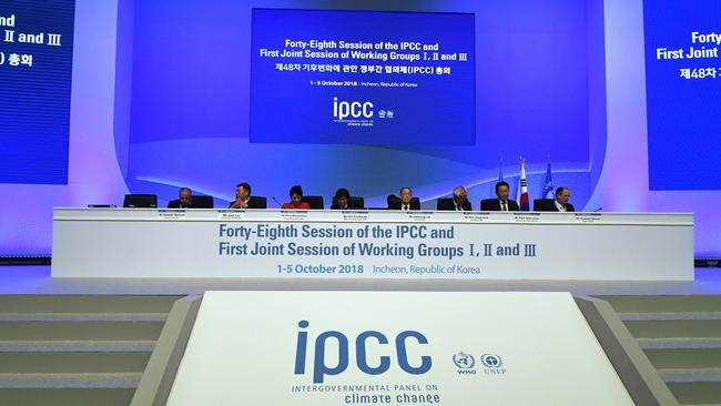 Delegates attend the opening ceremony of the Intergovernmental Panel on Climate Change in Incheon, South Korea, in 2018.