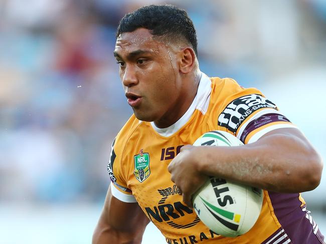 GOLD COAST, AUSTRALIA - JULY 08:  Tevita Pangai of the Broncos runs the ball during the round 17 NRL match between the Gold Coast Titans and the Brisbane Broncos at Cbus Super Stadium on July 8, 2018 in Gold Coast, Australia.  (Photo by Chris Hyde/Getty Images)