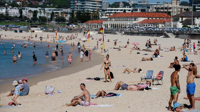 A heatwave is expected from December 26. Picture: NewsWire / Nikki Short