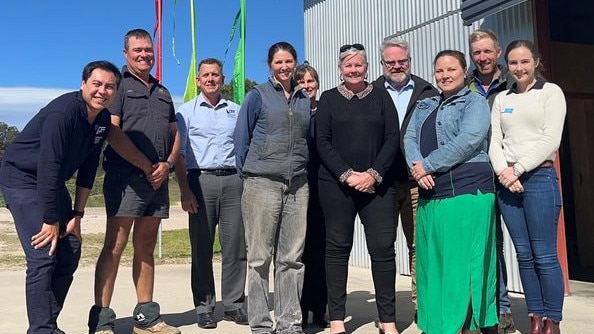 Queensland Farmers Federation team meet with Granite Belt Growers Association committee members at Ashbern Farms to discuss EnergySQ initiative.