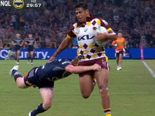 Tom Dearden's incredible try-saving tackle on Selwyn Cobbo. Picture: Fox Sports Australia
