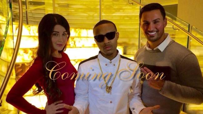 Mehajer posed in front of the staircase with rapper Bow Wow, and his estranged wife Aysha.