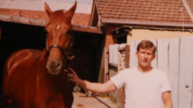 Bertie Kidd and his racehorse Why So