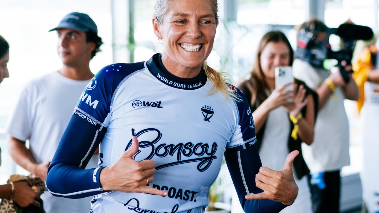 Aussie GOAT stuns world champ