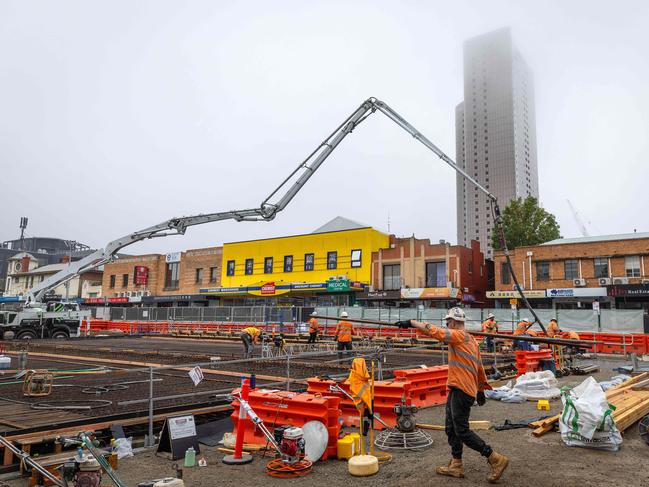 The state government is banking on the federal government to match their investment and chip in one third of the $34bn price tag for the first stage of the rail loop between Cheltenham and Box Hill. Picture: Mark Stewart