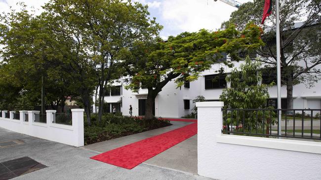 First day at Fortitude Valley State Secondary College. 585 St Paul's Terrace and Brookes St, Fortitude Valley, Brisbane, 28th of January 2020. (AAP Image/Attila Csaszar)