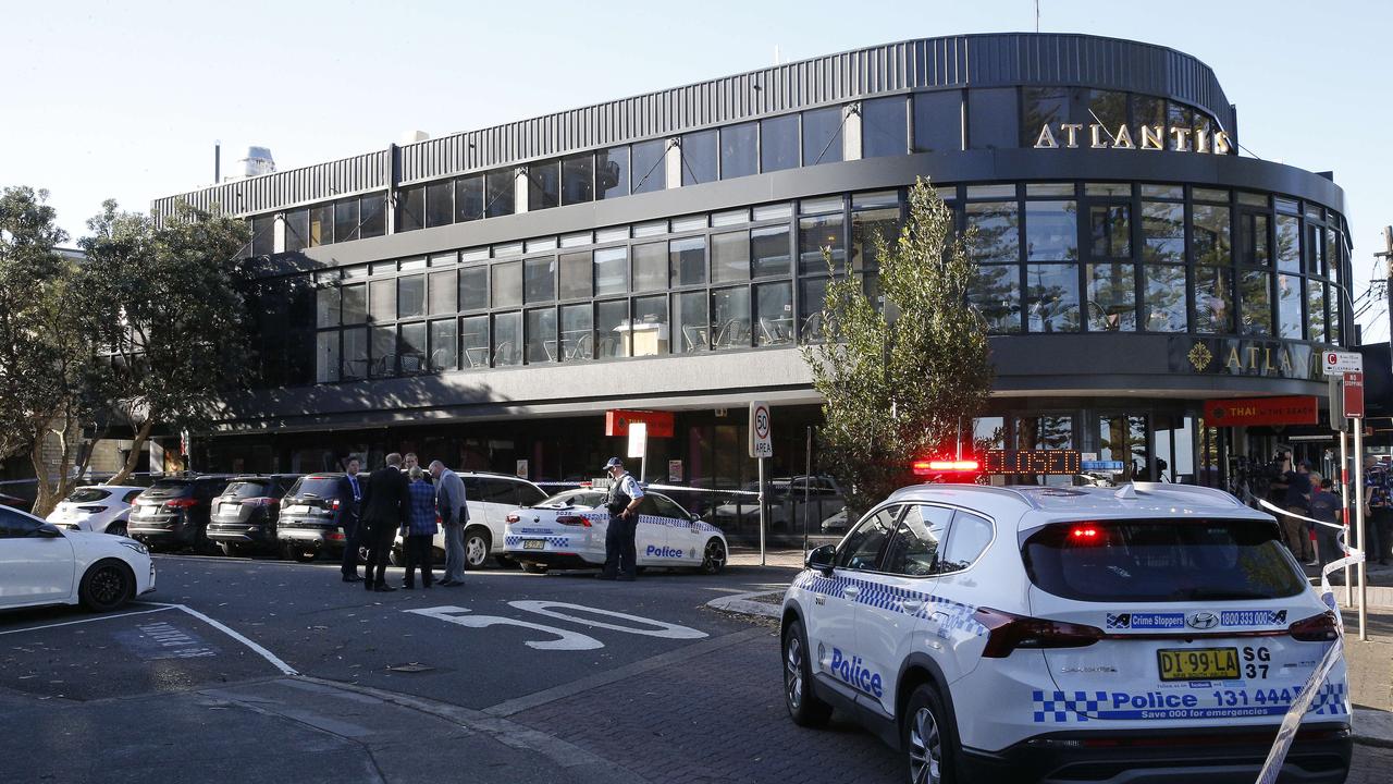 Police raced to the scene of a shooting involving three vehicles in Brighton Le Sands. Picture: NewsWire / John Appleyard