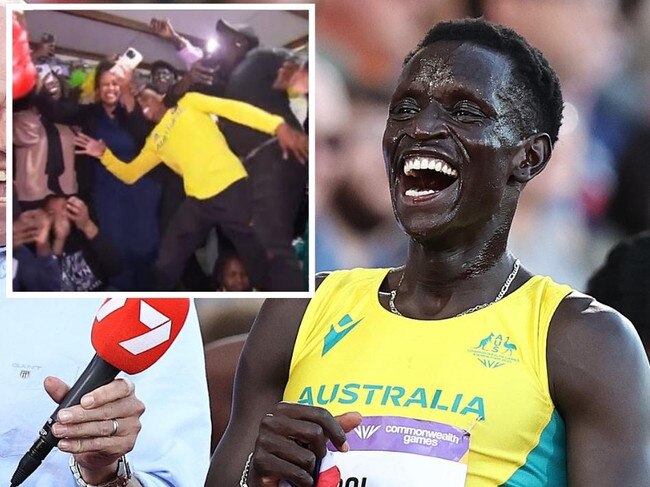 Peter Bol family reacts to silver