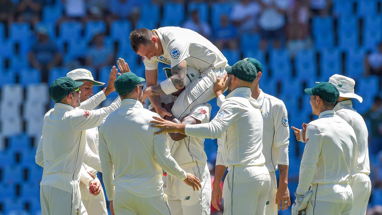 South Africa's Dale Steyn has retired from Test cricket.