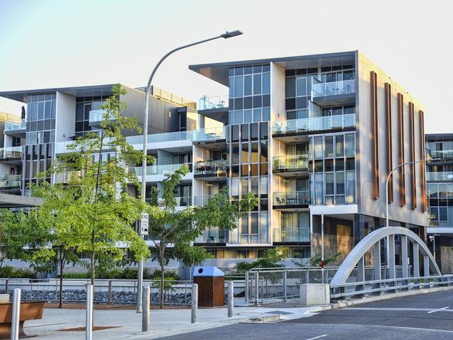 by 2040 about half of people in NSW will either by living or workiing in strata. we need modern and flexible laws that reflect 21st century strata living, Minister for Innovation and Better Regulation Victor Dominello says.