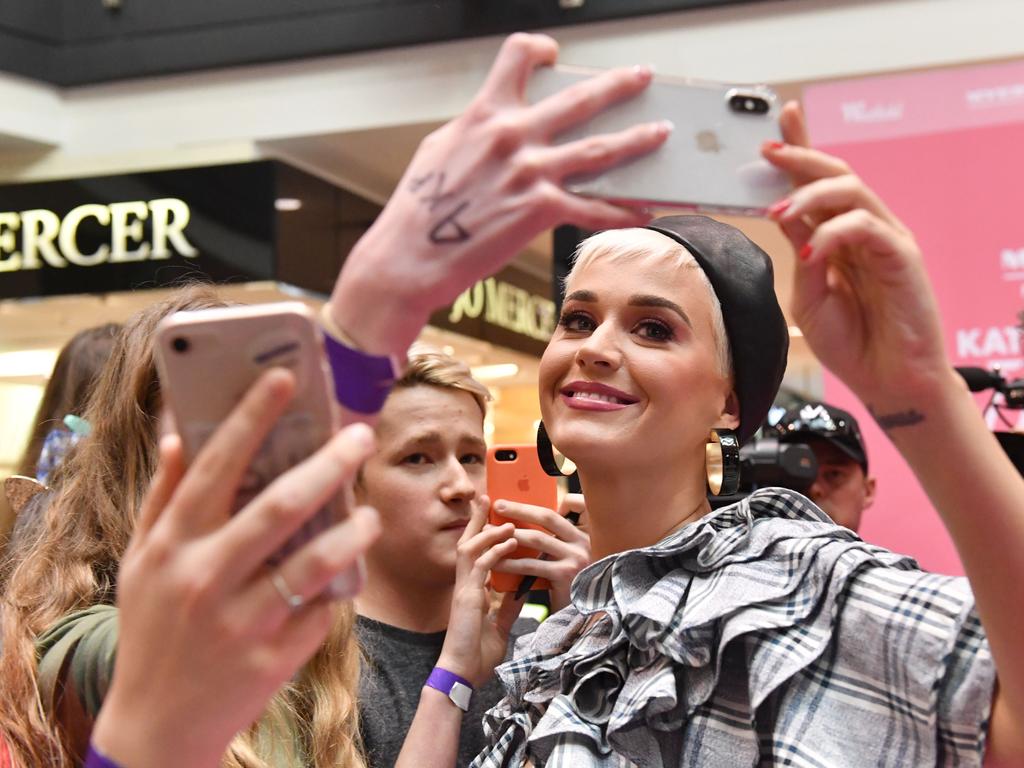 Katy Perry photographed at Westfield Marion, Adelaide on Sunday the 29th of July 2018. (AAP/ Keryn Stevens)