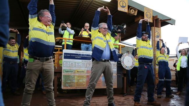 Scott Morrison stands in one state and makes a criticism, and the next day stands in another state, staying silent on the same topic. Picture: Justin Benson-Cooper / The West Australian