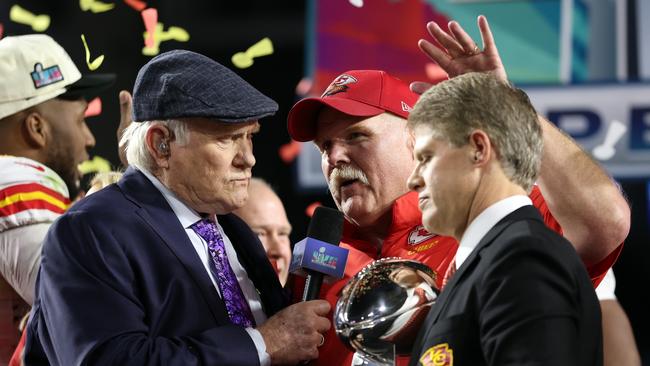 GLENDALE, ARIZONA – FEBRUARY 12: Head coach Andy Reid and CEO Clark Hunt of the Kansas City Chiefs celebrate with the the Vince Lombardi Trophy after defeating the Philadelphia Eagles 38-35 in Super Bowl LVII at State Farm Stadium on February 12, 2023 in Glendale, Arizona. (Photo by Gregory Shamus/Getty Images)