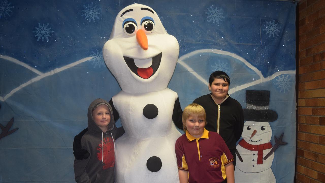 Tyler Shaw, Taylor Unold and Isahia Girrfith at the Blue Light Disco. Photo: Alex Nolan / Stanthorpe Border Post