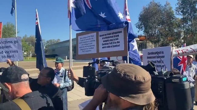 Pell protesters outside the High Court | news.com.au — Australia’s ...